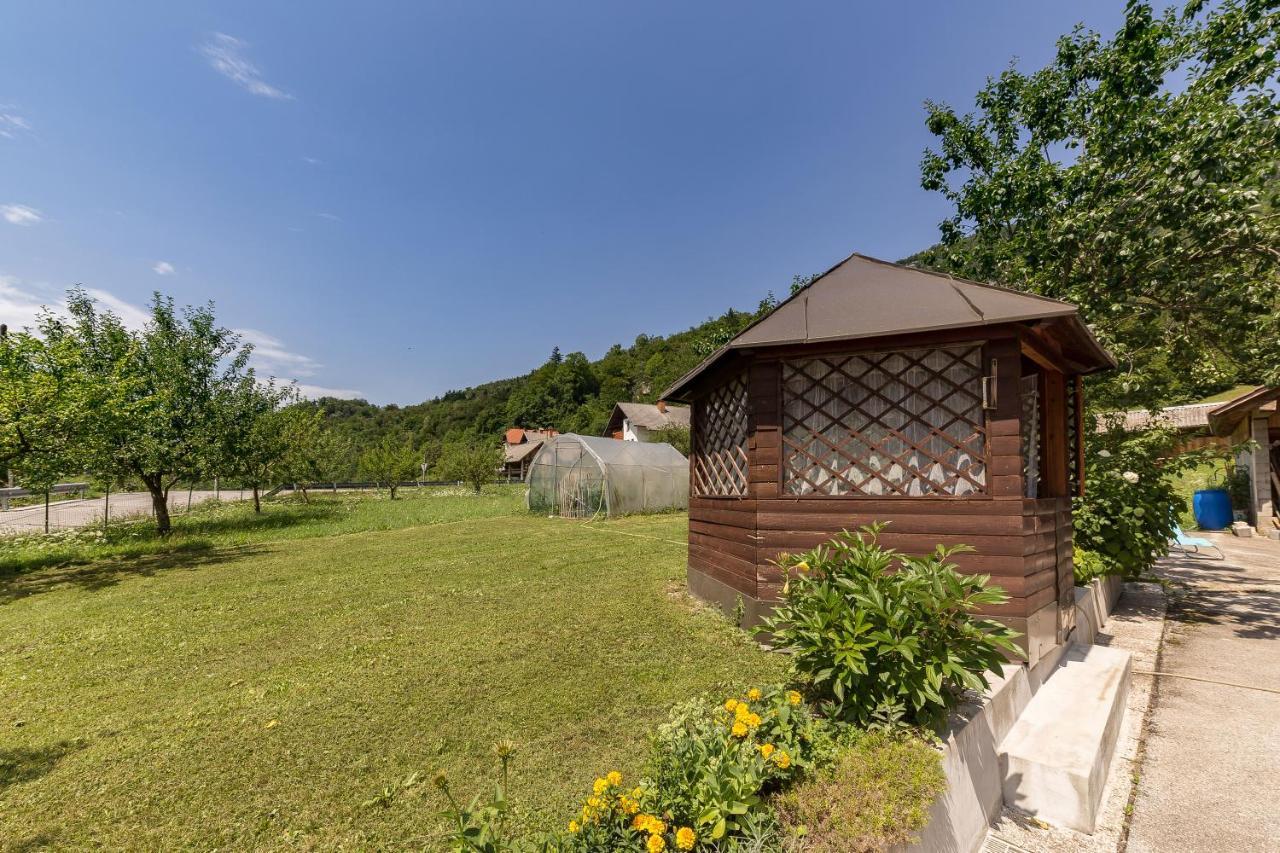 Apartmaji Rupnik Bohinjska Bistrica Bagian luar foto