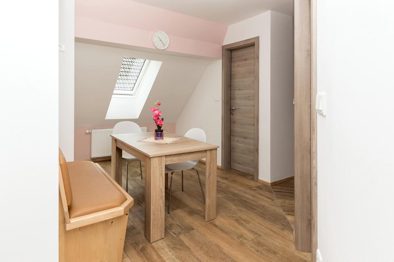 Apartmaji Rupnik Bohinjska Bistrica Bagian luar foto