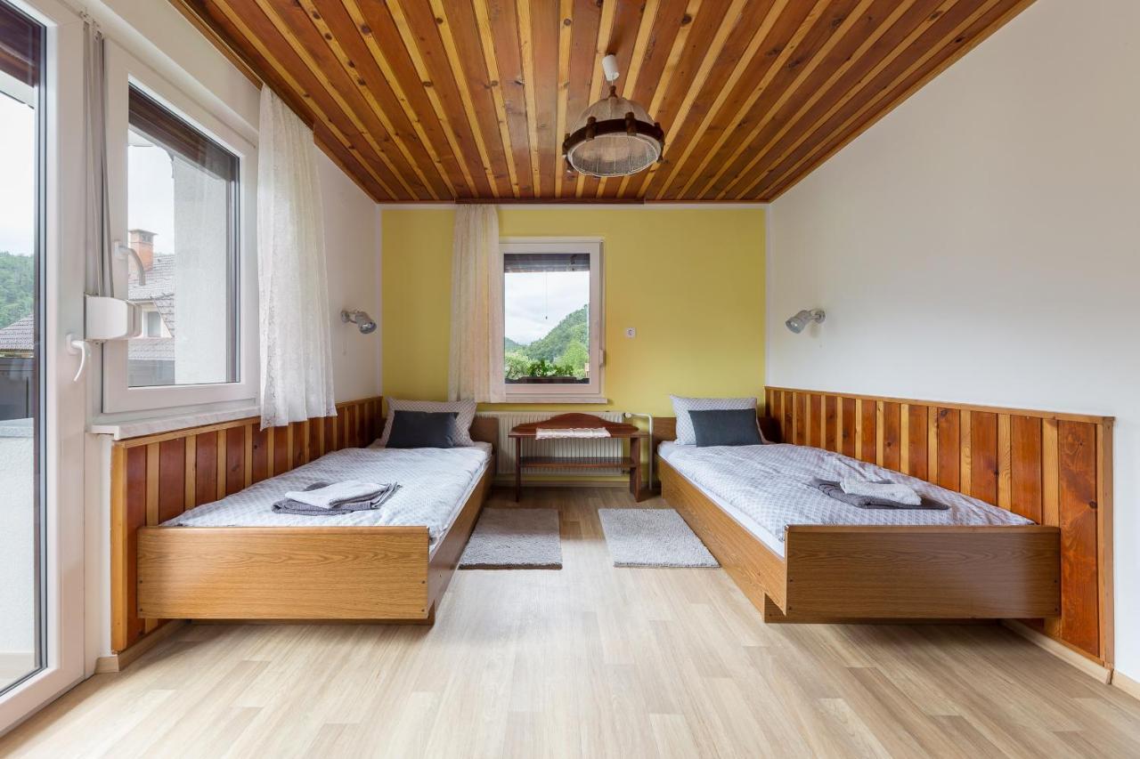 Apartmaji Rupnik Bohinjska Bistrica Bagian luar foto